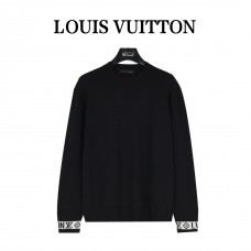 1V Jacquard Crewneck Sweater