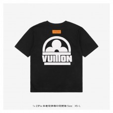 1V Print T-shirt