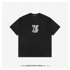 1V Print T-shirt