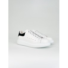 MQ Oversized Sneaker - White/Black