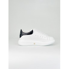 MQ Oversized Sneaker Crocodile - White/Black