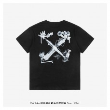 Off-White Print T-shirt