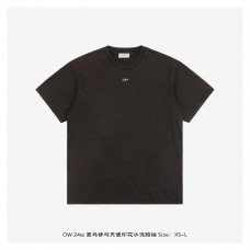 Off-White Print T-shirt